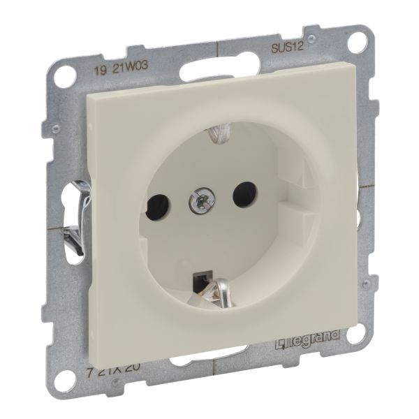 Розетка із з/к та шторками (пруж.клеми) 16А/250V Legrand SUNO 721227 слонова кістка