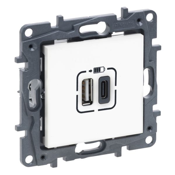 Розетка USB Тип А+C 12Вт+15Вт 5 В Legrand 863140 NILOE STEP Білий