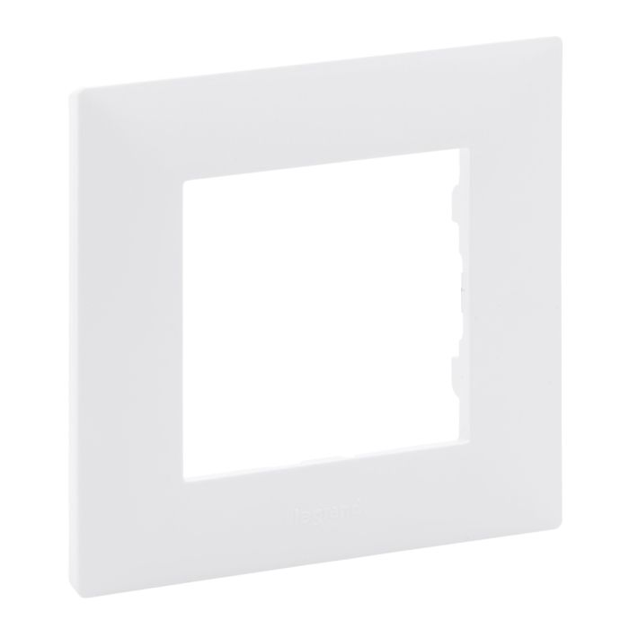 Рамка 1-місна Legrand 863191 NILOE STEP Білий